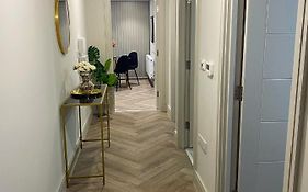 Wimbledon Luxury 3Bedroom Apartment